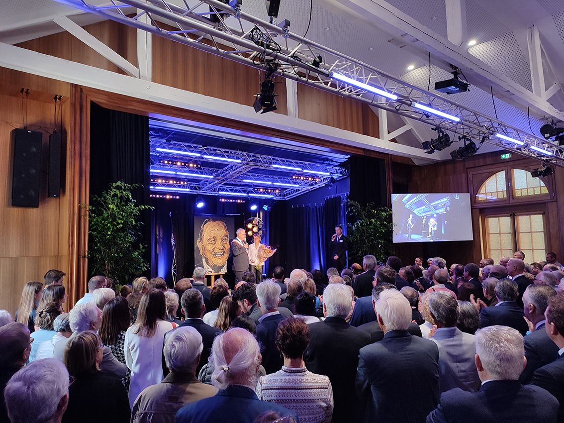 Inauguration espace Jacques Chirac Samedi 30 septembre 2023 SaintCyrsurLoire Inauguration espace Jacques Chirac Samedi 30 septembre 2023 SaintCyrsurLoire