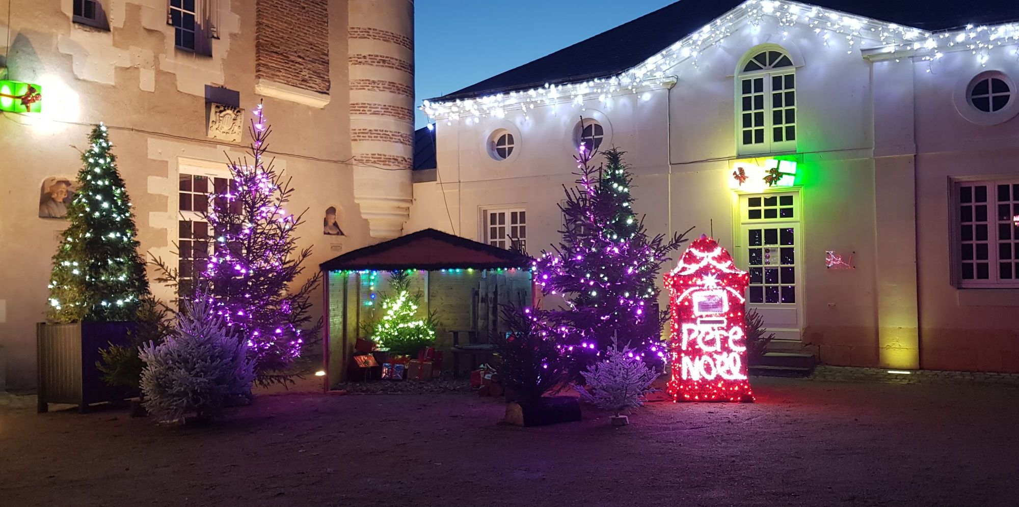 Marche De Noel Saint Cyr En Val La magie de Noël s'installe à Saint-Cyr - décembre 2020 - Saint-Cyr -sur-Loire