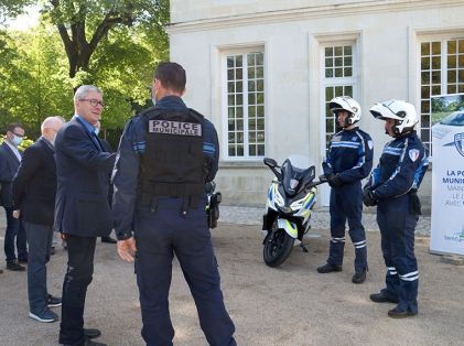 Présentation nouveaux scooters police municipale - Vendredi 7 mai 2021 003