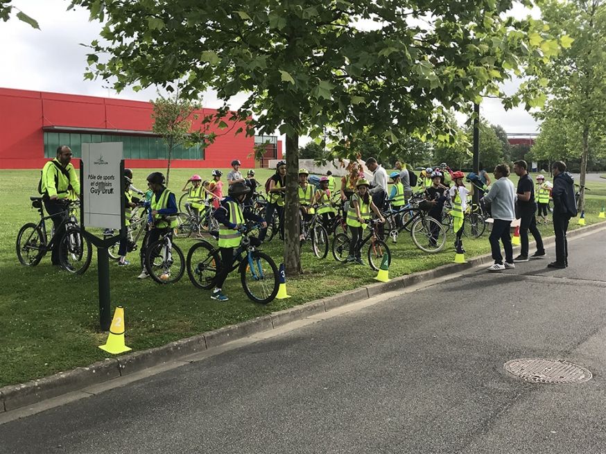 photo page école élémentaire sortie vélo