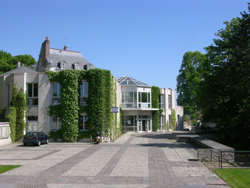 Une administration à votre service - Saint-Cyr-sur-Loire